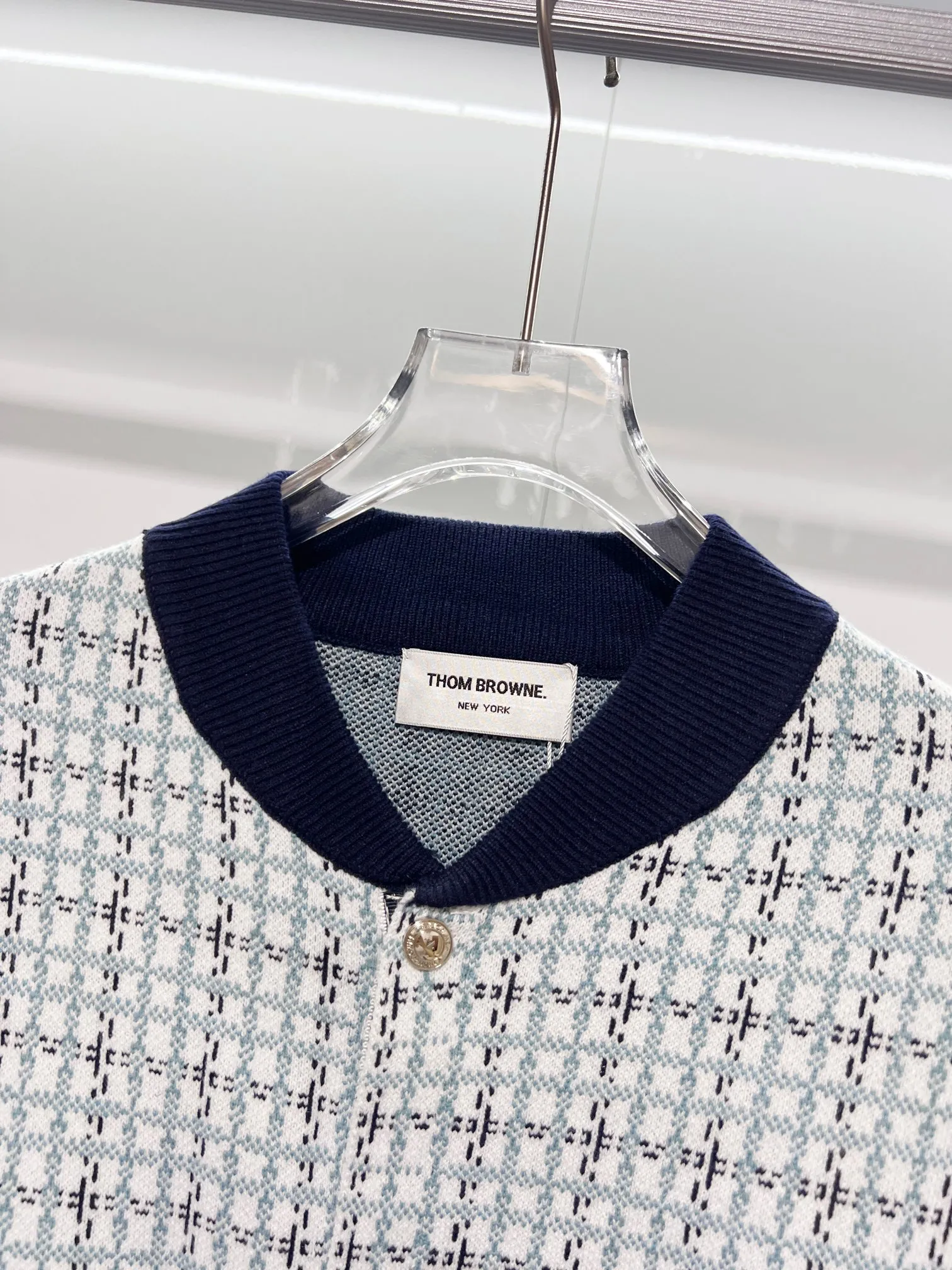 Thom Browne ➡️ TBClassic Classic Quality⚠️ ， ， ， ， ❗️❗️ ， ！ TBSeries ， ， ！ :Gray.Light Green . Size:M L XL XXL